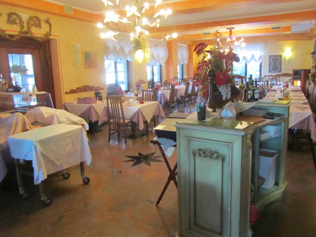 Albergo Ristorante Conca Azzurra Colico Zewnętrze zdjęcie