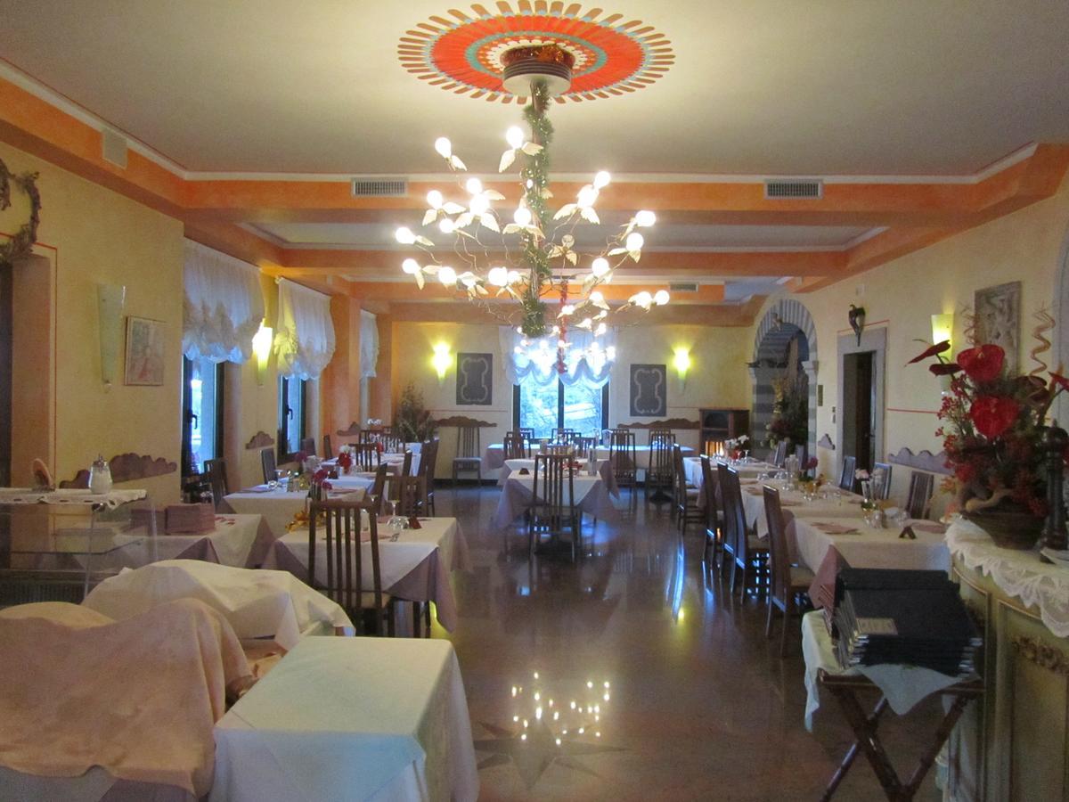 Albergo Ristorante Conca Azzurra Colico Zewnętrze zdjęcie